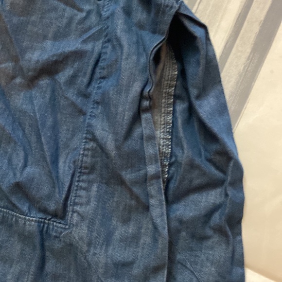 AGB WOMAN Plus Size 3X Denim Handkerchief Hem Skirt - Picture 4 of 7